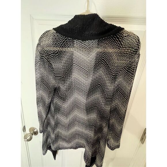 Chicos women’s bundle lot cardigan and long sleeved shirt size 0 or small - Picture 3 of 13